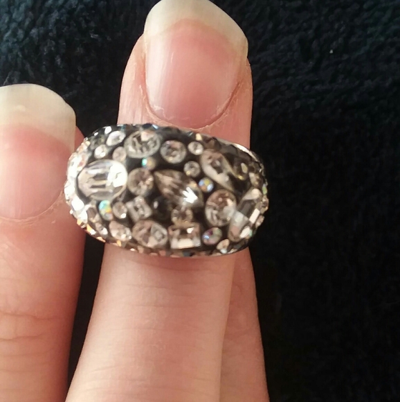 Ring - Picture 2 of 2